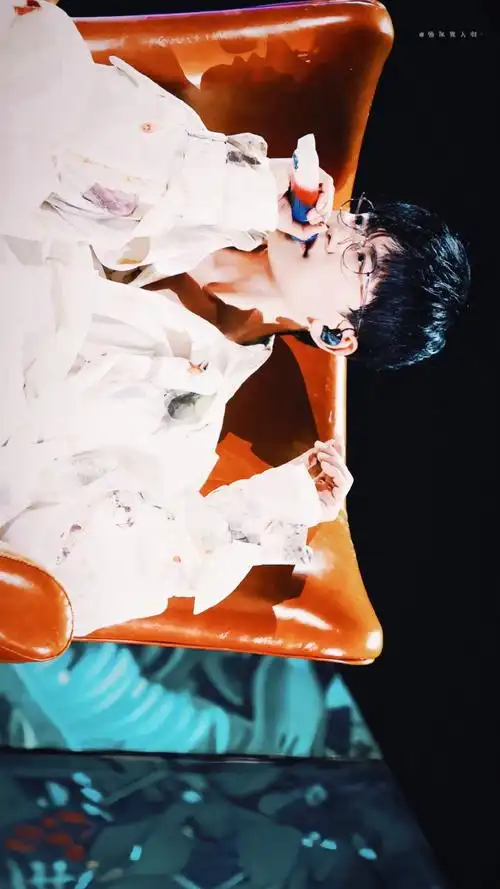 是甜心也是酷哥@张杰  调色/高清壁纸9p|转载请注明出处  #张杰未