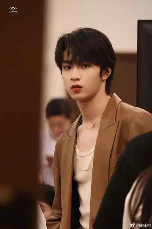 刘耀文中考成绩(文案 ‖ 关于刘耀文的神仙文案)-大发创业网