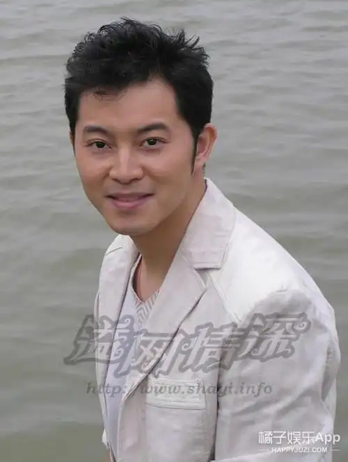 老照片沙溢年轻的时候真的英俊潇洒风流倜傥啊