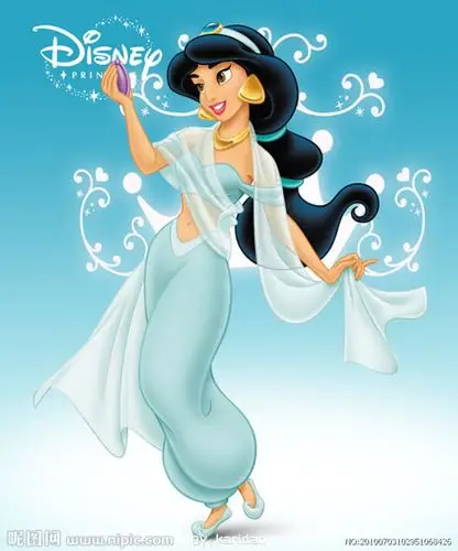 阿拉丁和茉莉公主与搞怪神灯大叔踏上冒险之旅 ps:迪士尼那时候可真爱