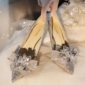 至灵zhiling法式婚鞋新娘鞋主婚纱公主水晶鞋女结婚水钻高跟鞋细跟单