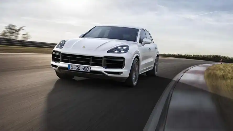 全能豪华suv保时捷卡宴turbo的内饰和外观