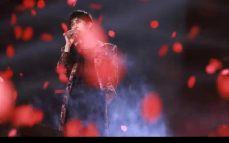 易烊千玺双十一天猫晚会