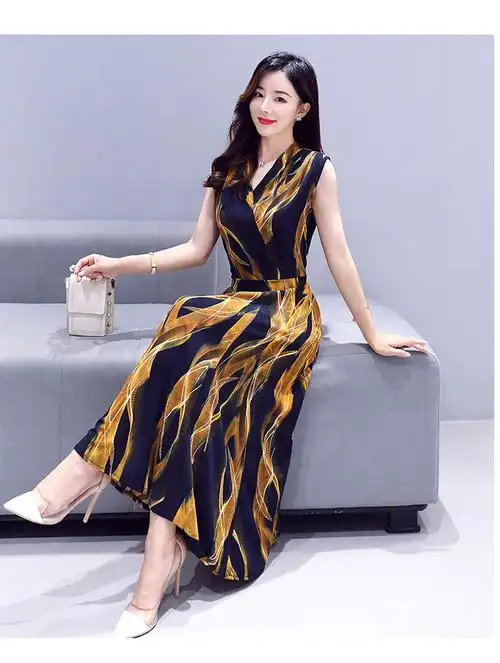 中老年冰丝连衣裙大码妈妈夏装弹力过膝长裙50岁花色无袖弹力裙 不