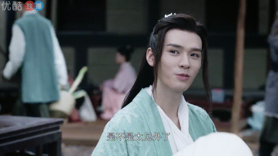 但一换到《山河令》,发现带着几分邪魅气质的谦谦公子,原来这么适合他