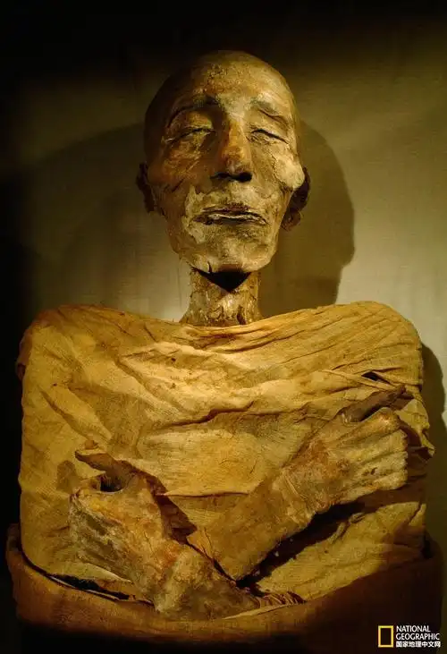 全球木乃伊大观:风干,烟熏,还是扔在沼泽里?