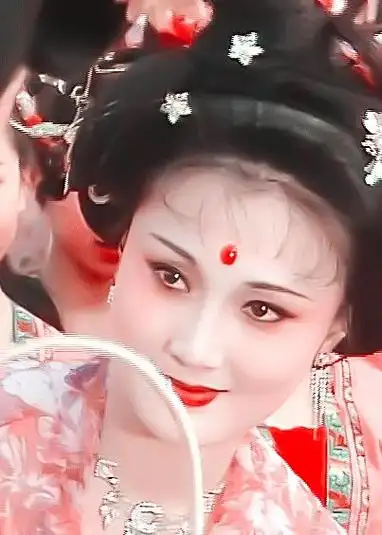 9个版本杨贵妃向海岚殷桃被嫌丑有人成笑话还得是林芳兵