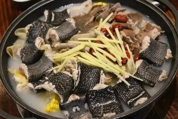 家乡味道:龙凤汤堪称绝世美味,喝多了成变种人