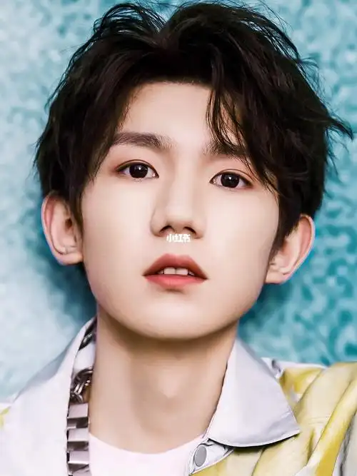 啊啊啊啊啊啊宝子好帅王源05