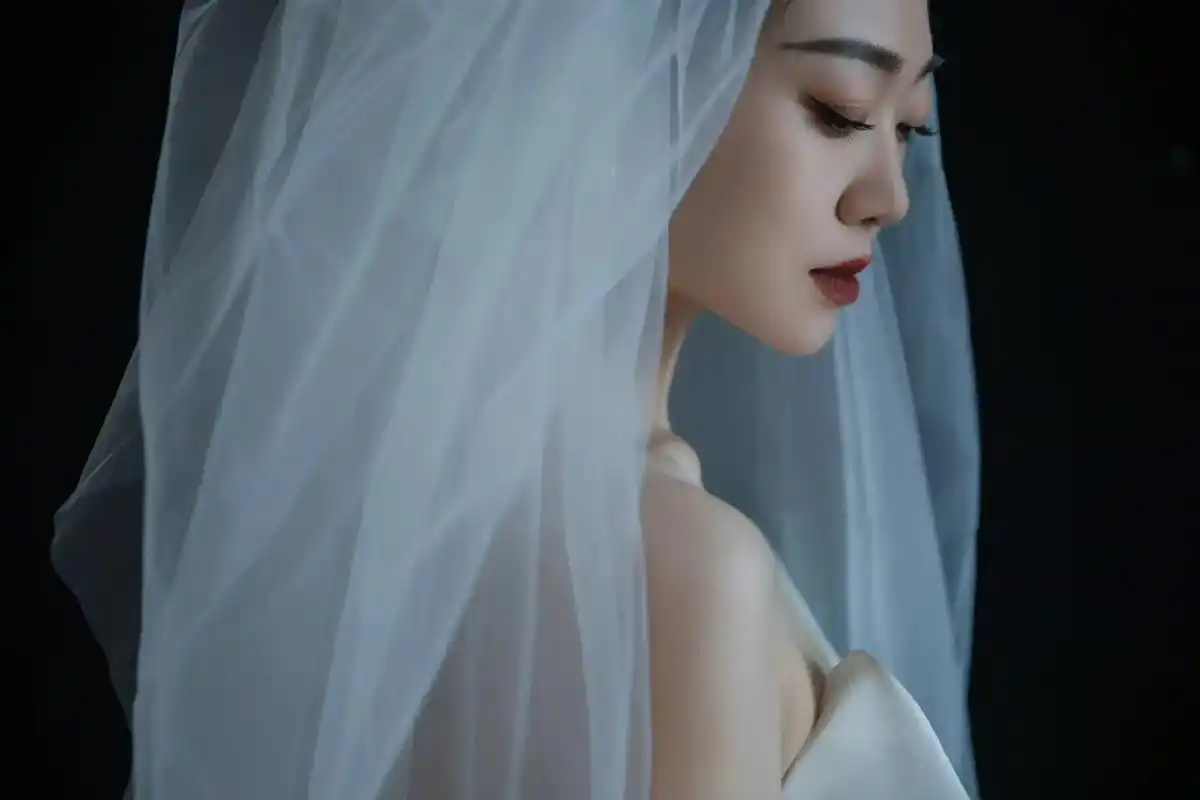 宋雨琦 #婚纱 #每个女孩的婚纱梦 #氛围感  - 抖音