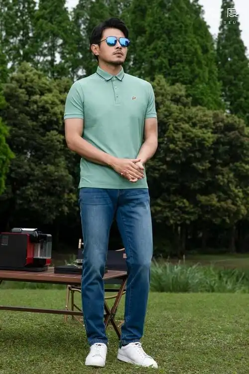 困难重重,却意外带火了户外露营:约上亲朋好友一起在城市郊区支起帐篷