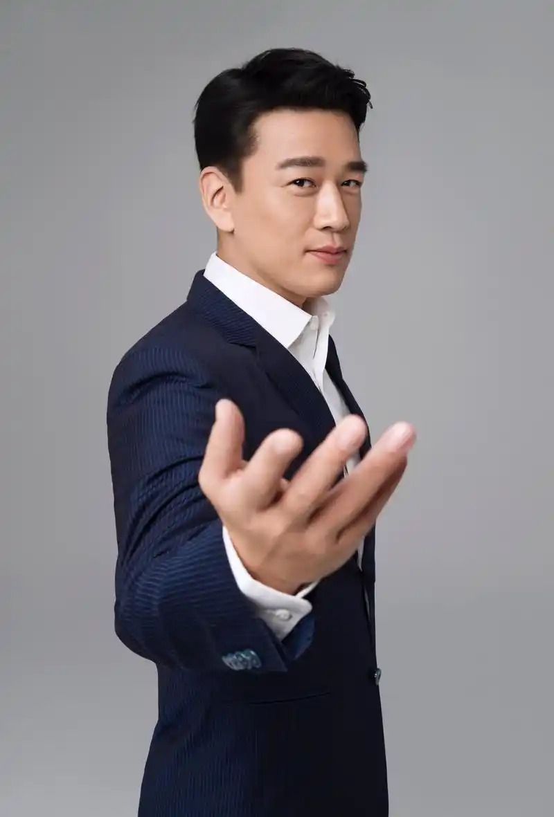 王耀庆声音迷人获赞 角色深入人心受好评|声临其境3|王耀庆|配音_新浪