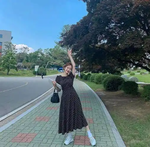 女生穿裙子记住" 3不要 ",特别是第1种,真的很土!