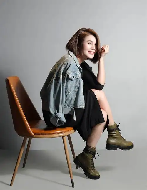 新科金曲最佳台语女歌手朱海君那个爱唱歌的小女孩