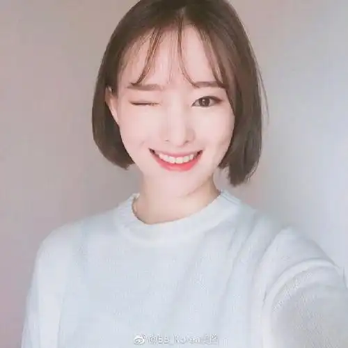 美人尖适合的发型 选对发型真的很重要