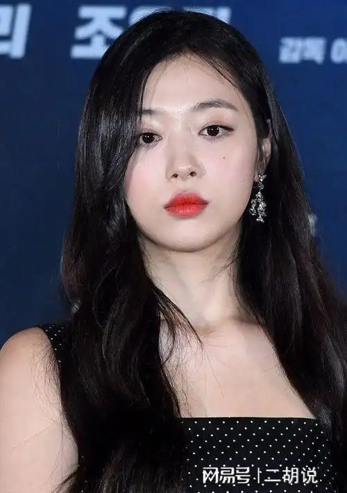 曝光自杀原因,但f(x)粉丝还在追着她骂|fx|乐器|崔雪莉|崔真理_网易