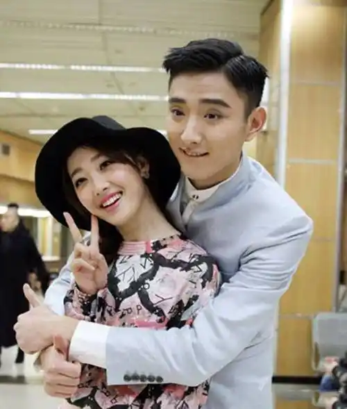 海陆这魅力也是没谁了她和于小彤是标准的恋爱为何分手