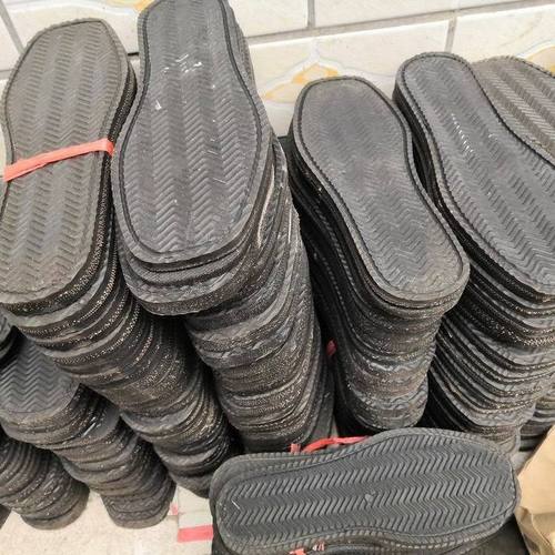 轮胎底鞋底黑脚底手工布鞋底绱鞋用工地干活橡胶鞋底防扎防滑耐磨