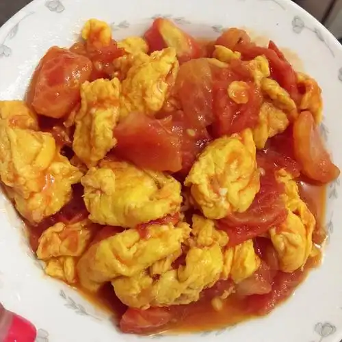 瘦成闪电的梦梦做的番茄炒蛋