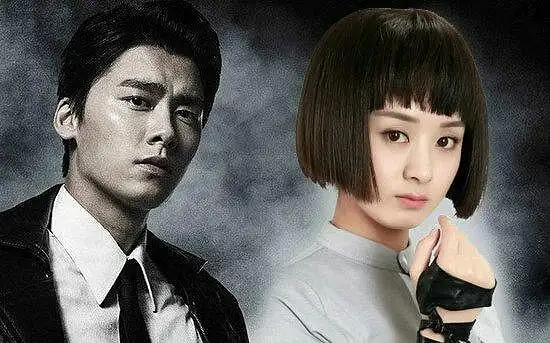 李易峰晒赵丽颖床照,cp感十足,网友直呼在一起