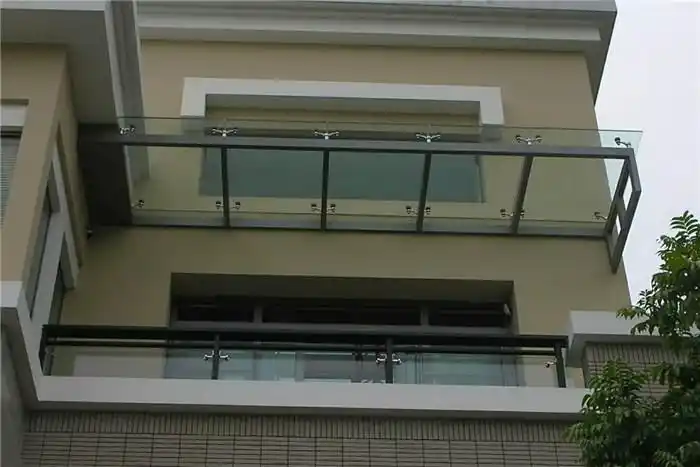 玻璃雨棚好看您如果对祥耀玻璃,自动化感应门等产品感兴趣或者有任何