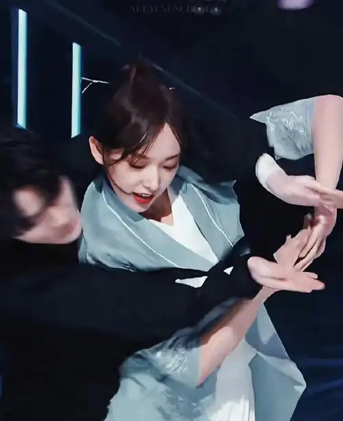 包括身材管理表情管理业务能力都好棒@程潇