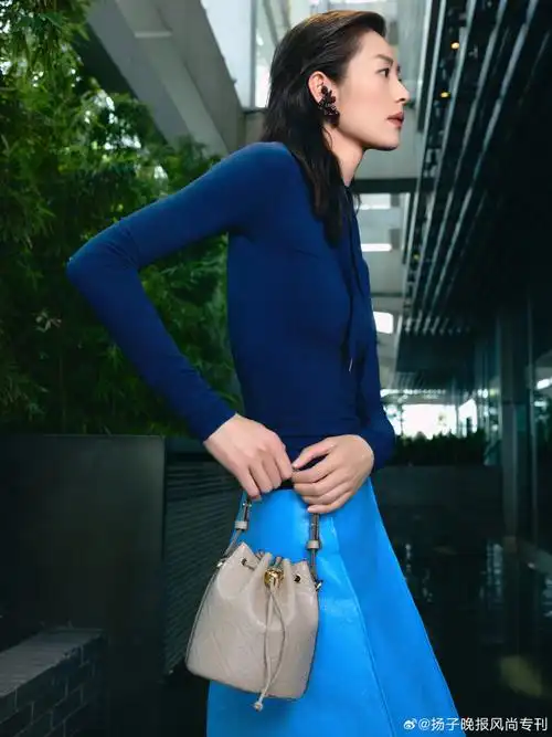 7月30日,@toryburch汤丽柏琦官方微博于南京德基广场精品店举办2024