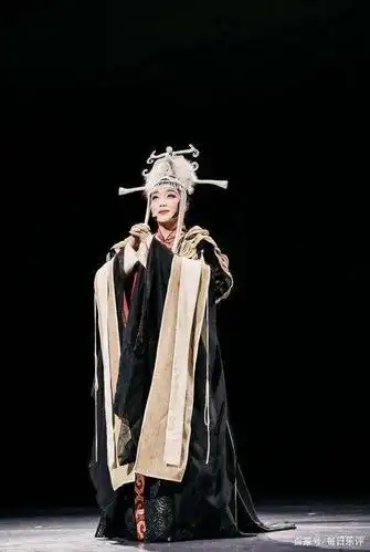 李玉刚《无尘》上线,一念菩提至,一悟莲花开