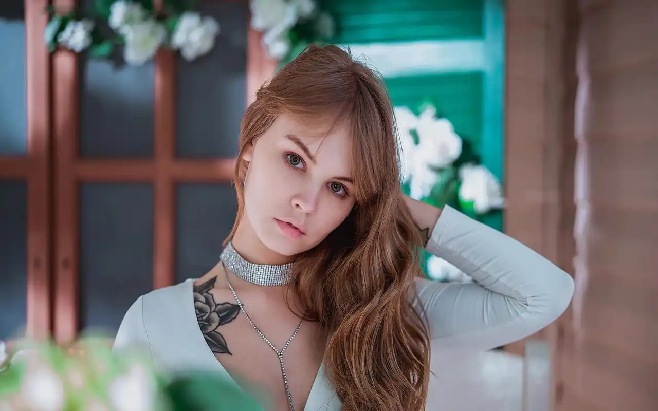 高冷欧美美女性感图片桌面壁纸