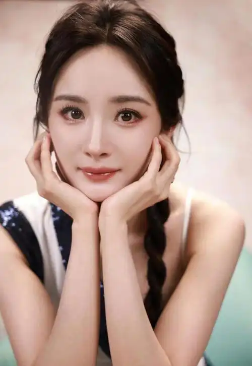 美丽预警杨幂最新美照来袭