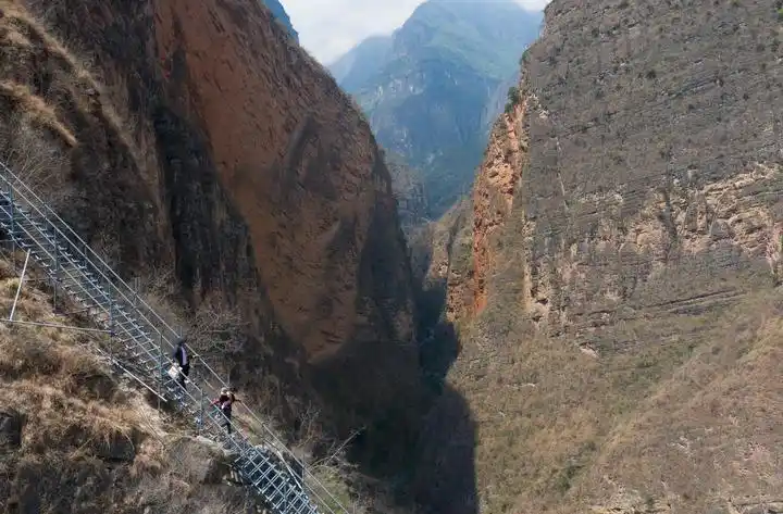 2020年5月13日,四川省凉山彝族自治州昭觉县支尔莫乡"悬崖村"——阿土