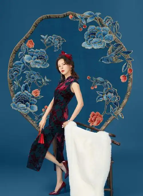 张予曦身材有多好看她穿旗袍就知道了王思聪也会后悔吧