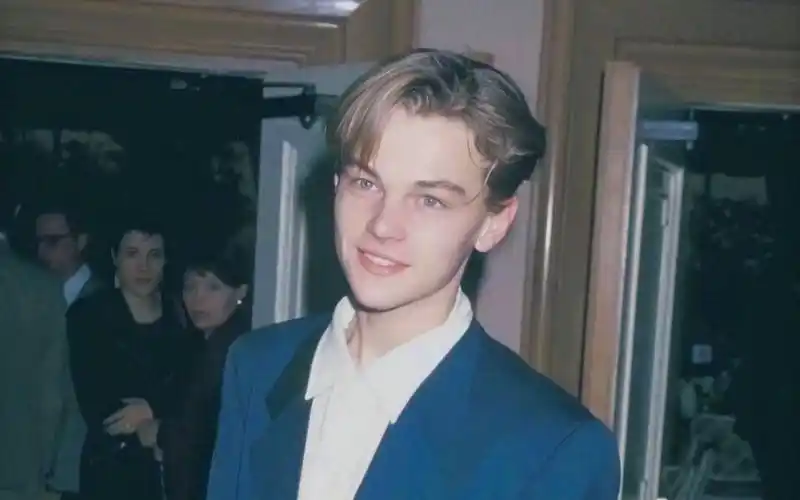 {莱昂纳多·迪卡普里奥(leonardo dicaprio)}