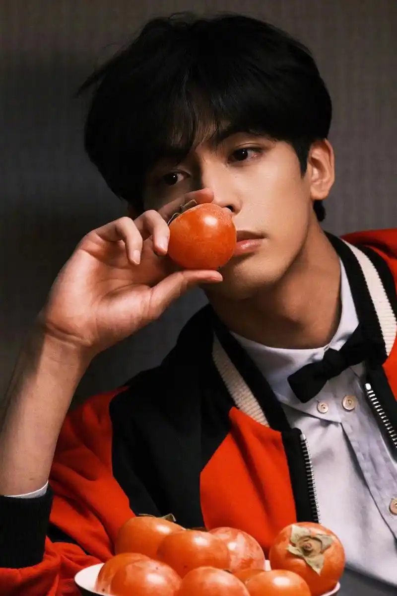 宋威龙 壁纸分享