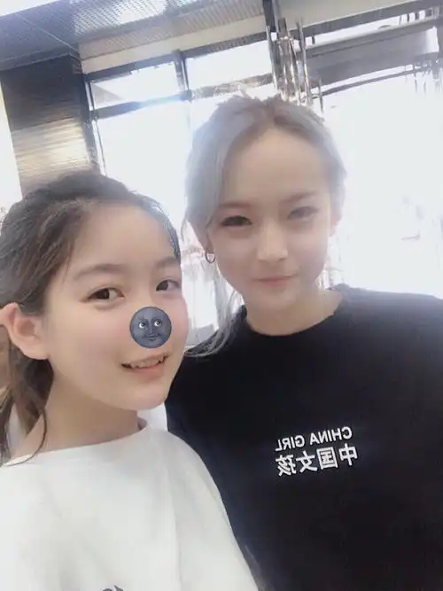 wuli周周小可爱 性格真的是无敌好了!