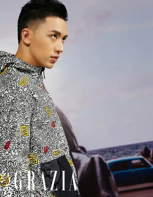 许魏洲清爽短发大片写真图片810