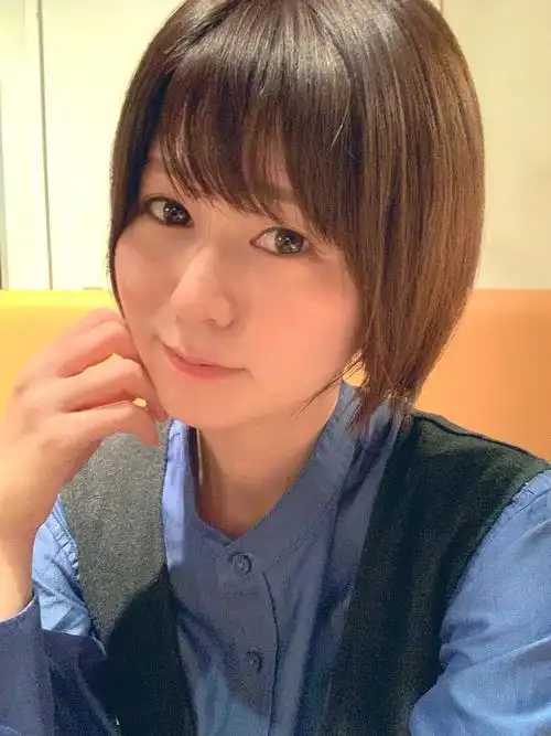 20211125女声优图楼