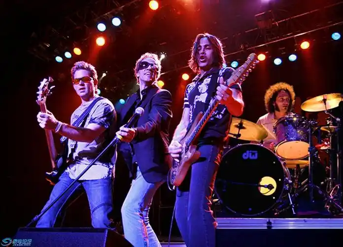 重金属摇滚要先播好这张cdthebestofextreme