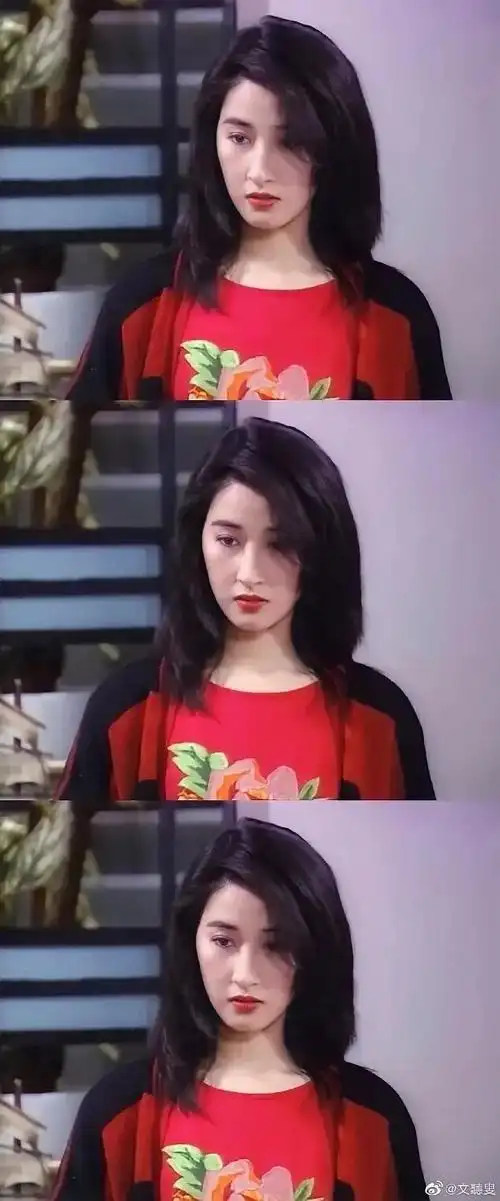 年轻时的关咏荷