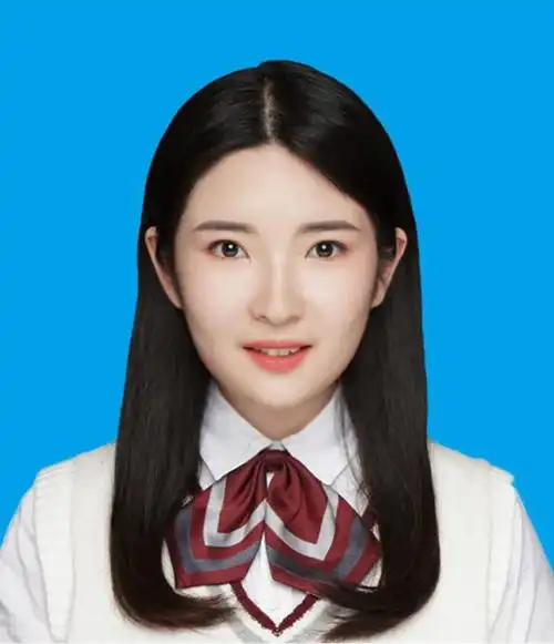 拍证件照,穿什么颜色和款式的衣服好看?