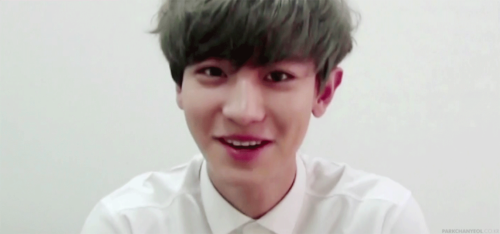 朴灿烈gif招手gif微笑gif小鲜肉gif