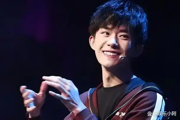 大儿子百亿影帝,小儿子破世界纪录,易烊千玺妈妈到底有多厉害?