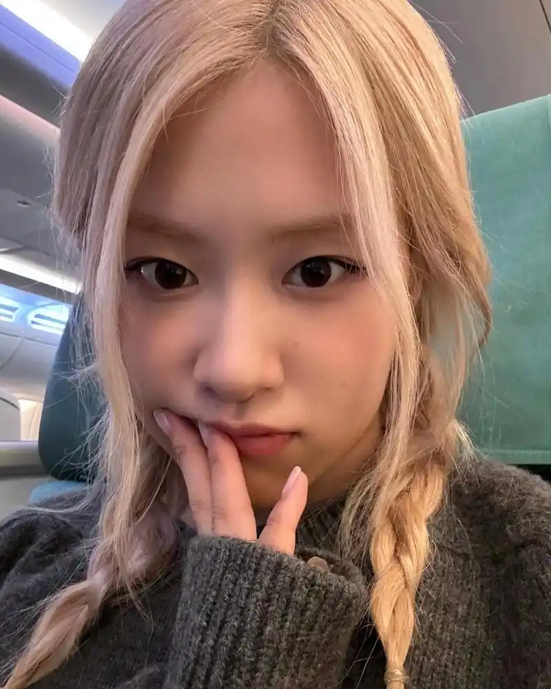 rose朴彩英 肉的照片又多啦 - 抖音