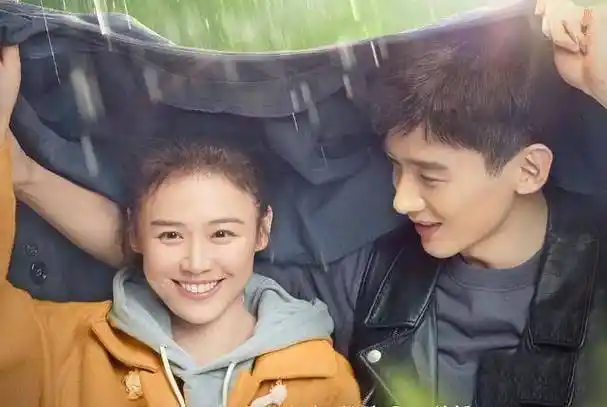 马思纯恋情疑似曝光,深夜回豪宅,男方为知名音乐富豪_网友_感情_双方