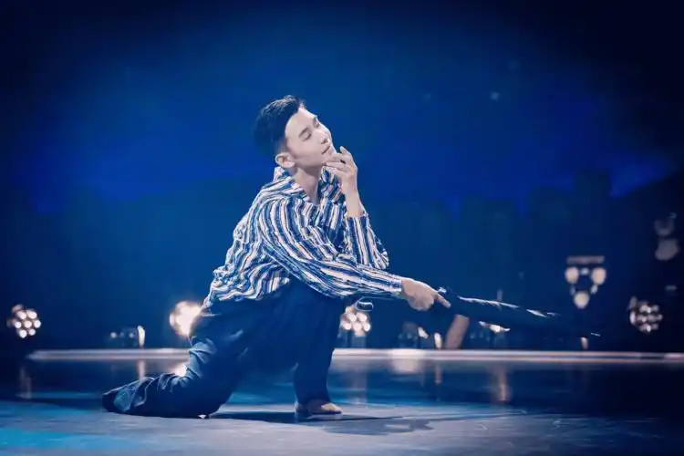 《舞蹈风暴》第二季未播先火 10后舞蹈"后浪"点映会叫板胡沈员