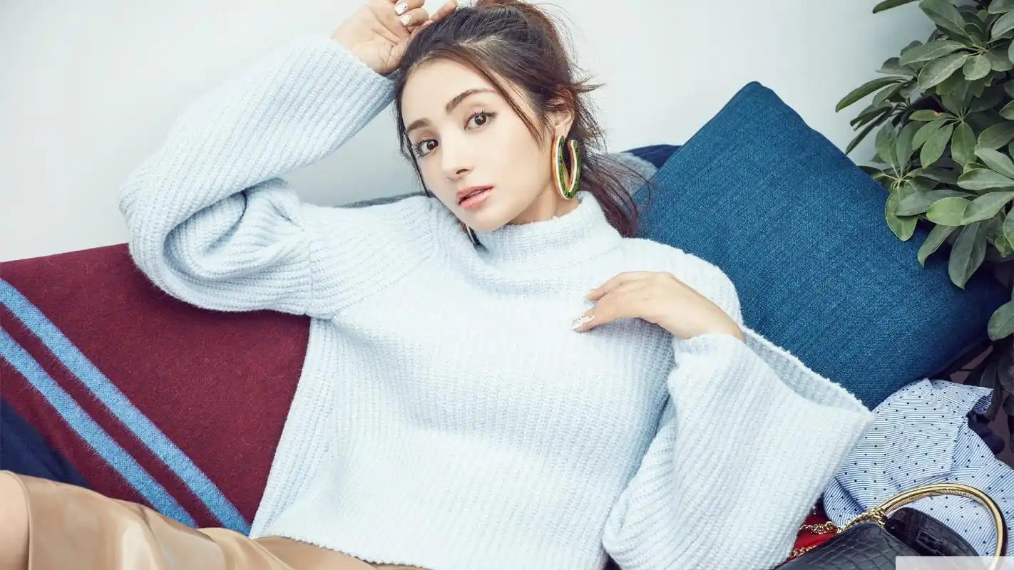 美女演员麦迪娜时尚写真桌面壁纸下载 第一辑