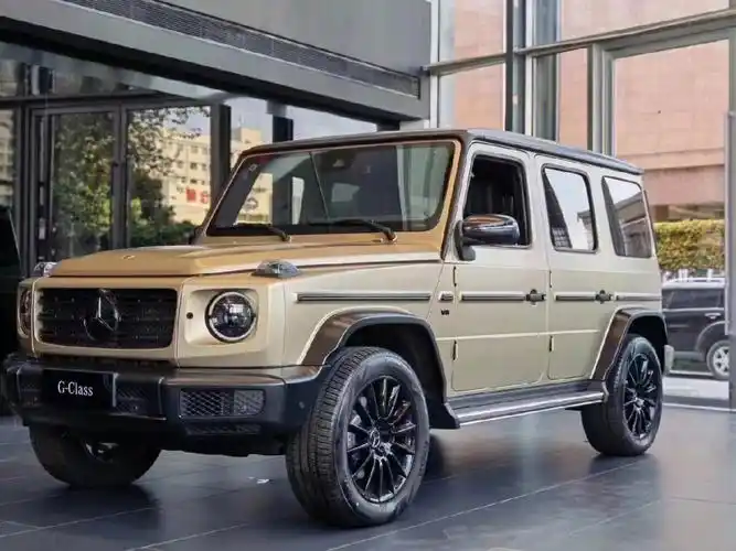 深圳豪车限量版现车 奔驰g500 哑光云漠金选配31万现车价格美丽,现车