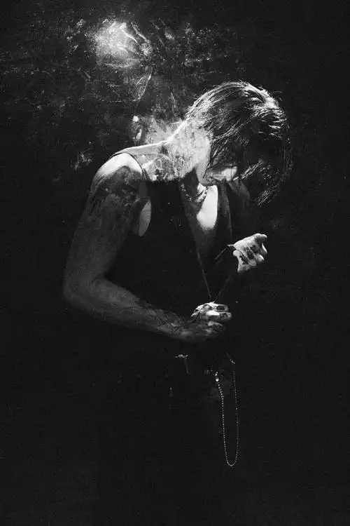 ordie#蔡徐坤新歌ride or die上线,一组黑白视觉大片,暗黑系硬核型男