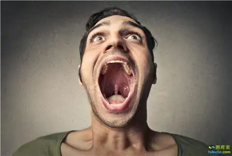 烦躁 暴躁 狂怒 崩溃 疯了 搞怪 怪表情 大喊大叫 愤怒 抓狂 生气