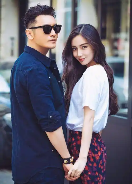 眼看着前妻杨颖被封杀,黄晓明为什么不帮忙呢?